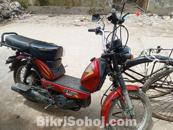 TVS XL 100 HEAVY DUTY